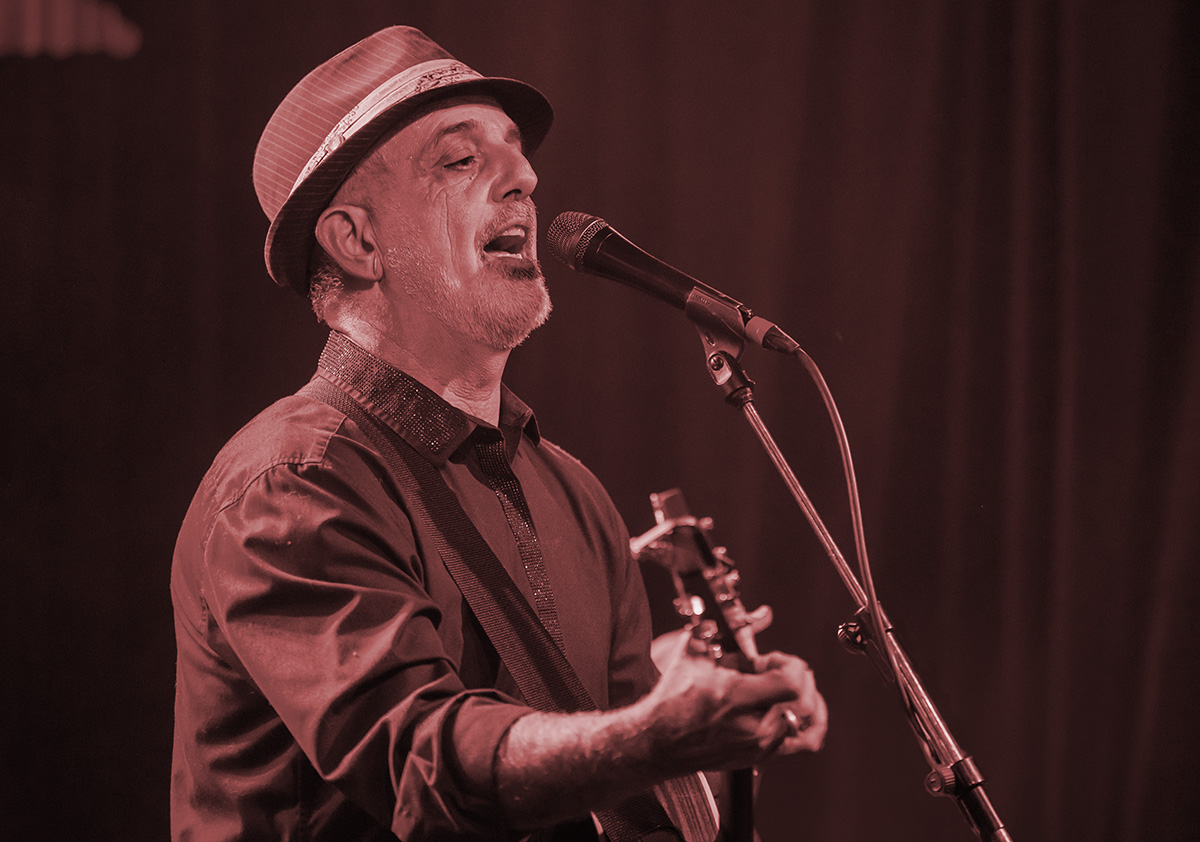 Doron Photo: Mariz Luz Rodriguez